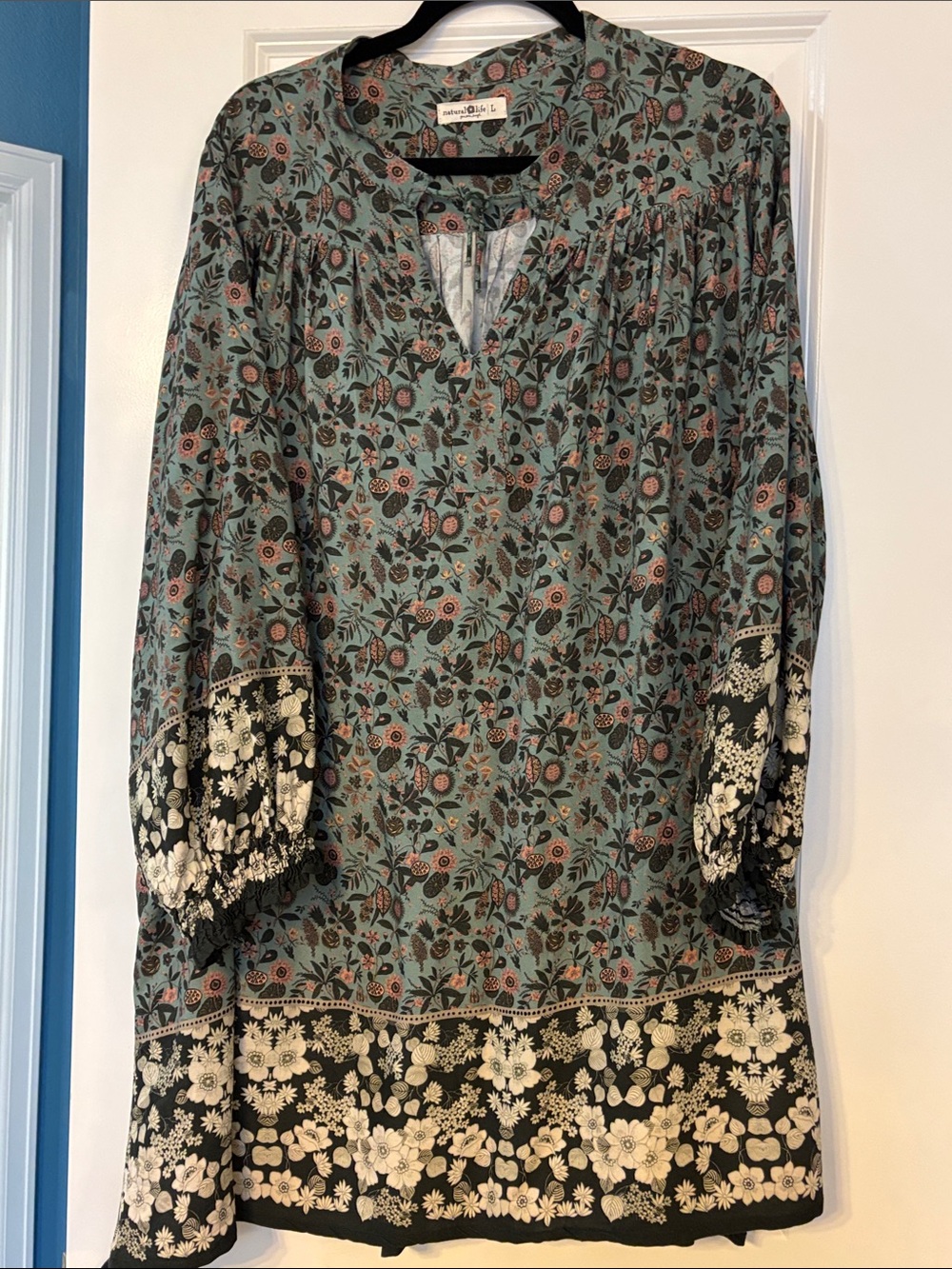 NATURAL LIFE Sage Green Floral Boho Tunic with Black & Cream Borders